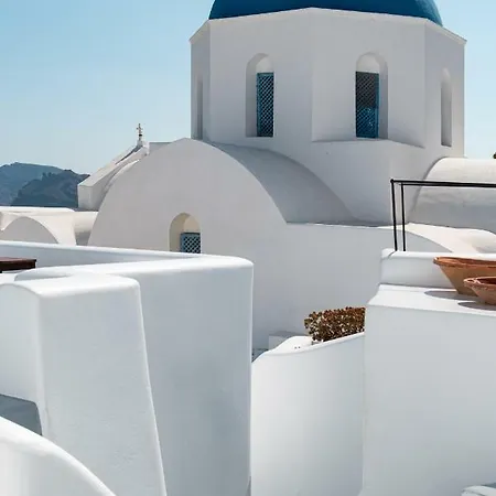 Spirit Suites Oia (Santorini)